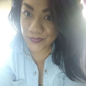 Meet your Posher, Noemi